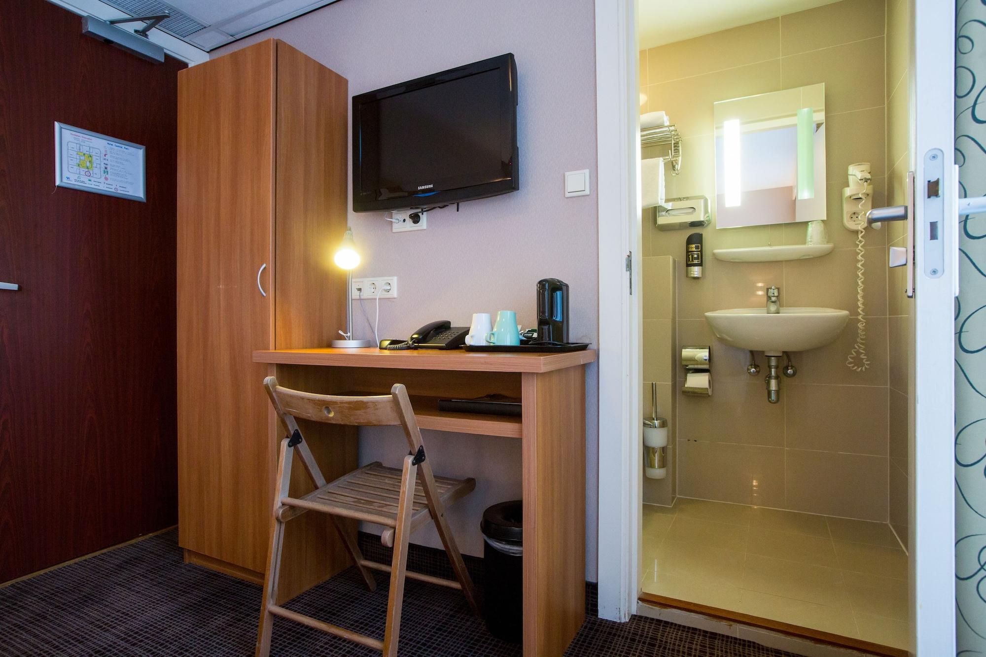 Dutch Design Hotel Vondelpark Амстердам Экстерьер фото